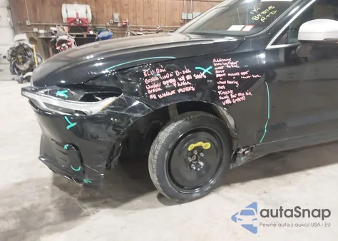 2019 Volvo Xc60 T5 R-Design из США, поврежденный, VIN LYV102RM4KB332003